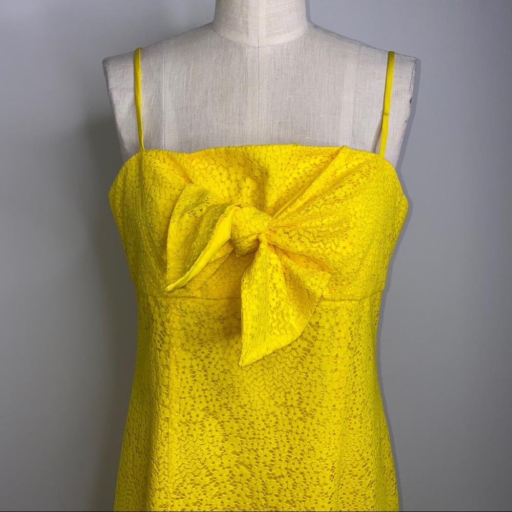 Trina Turk Bright Lace Twist Bust Dress - Picture 6 of 8